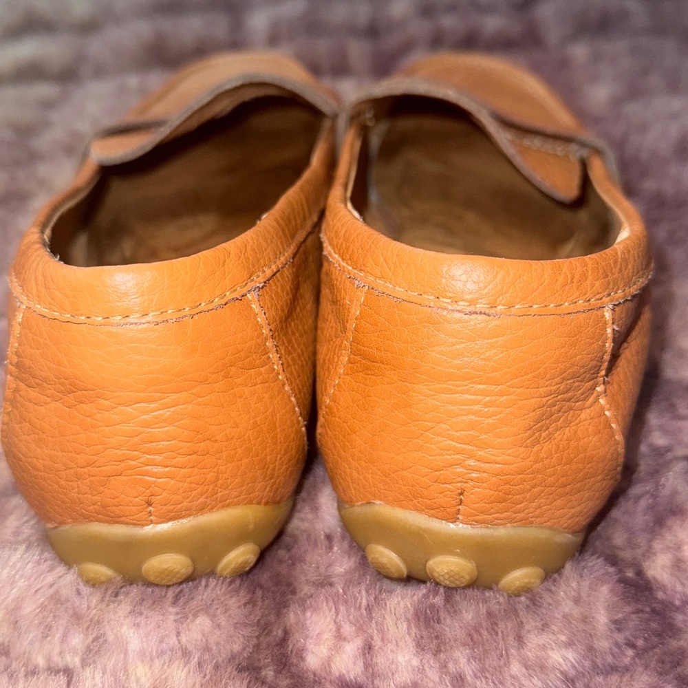 Women’s Sofft brown soft pebbled leather slip on Moccasins, loafers shoes,sz 9.5 - Picture 6 of 14